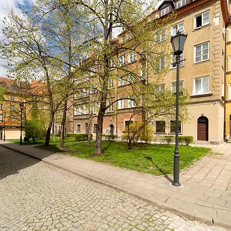 Chill Piwna Old Town Apartment